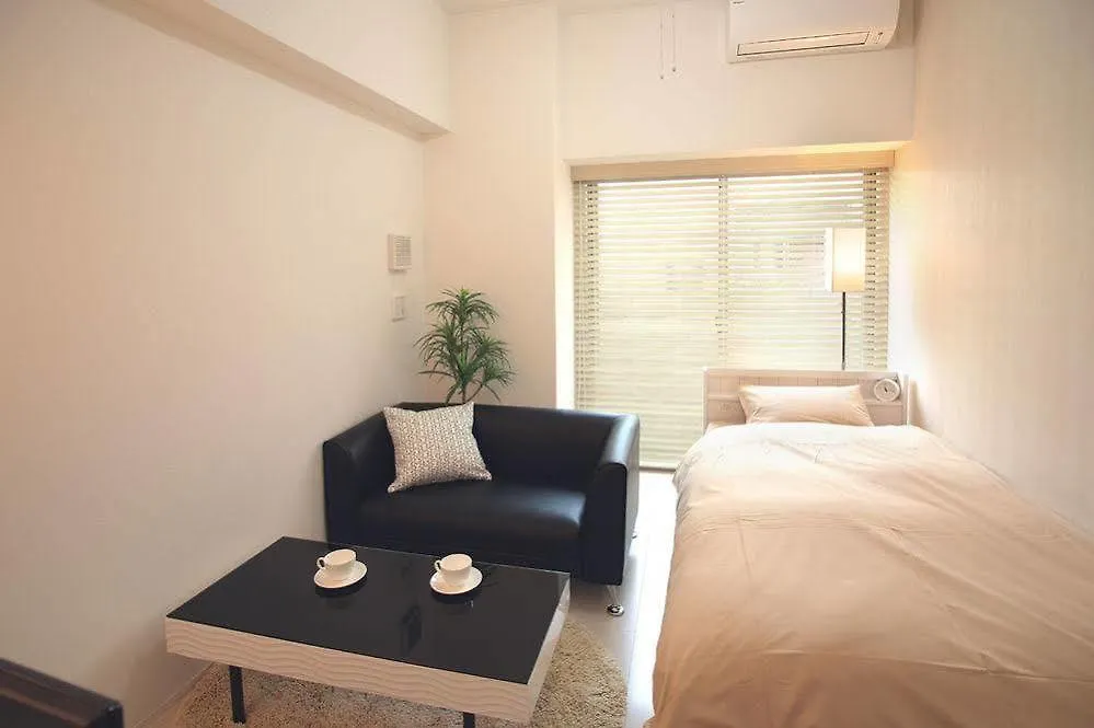 Apartment Serenite Umedakita Osaka